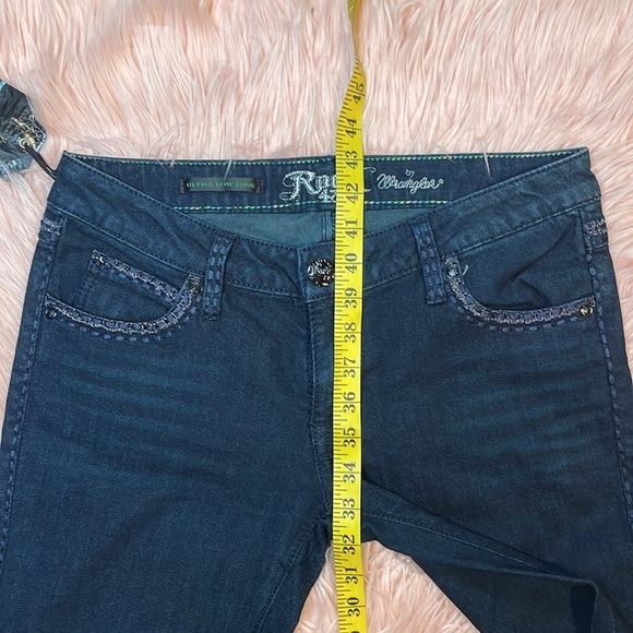 NWT Rock Wrangler Dark Wash Extra Low Rise Skinny Jean Size 3x33 Woman’s - Picture 9 of 9